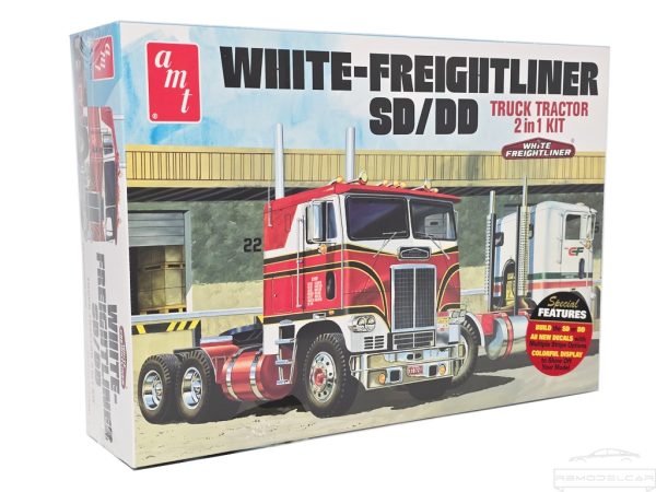 WHITE FREIGHTLINER 2in1 75TH ANNIVERSARY - AMT - Image 4