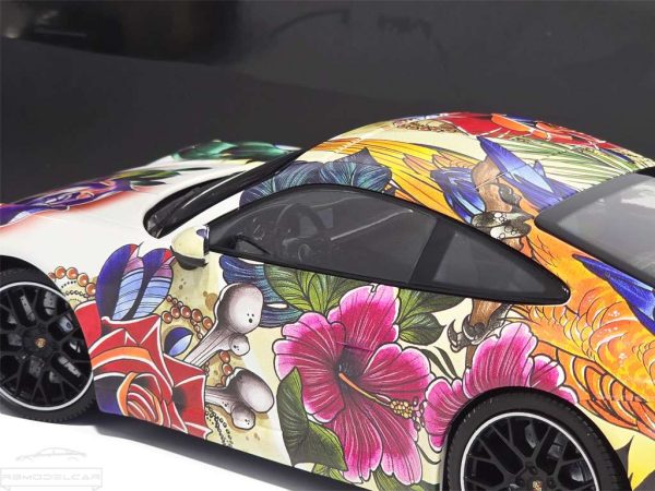 PORSCHE 911 CARRERA 4S COUPE FLOWER DESIGN 2019 - MINICHAMPS - Image 6