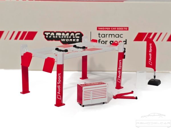 AUDI GARAGE TOOL SET - TARMAC