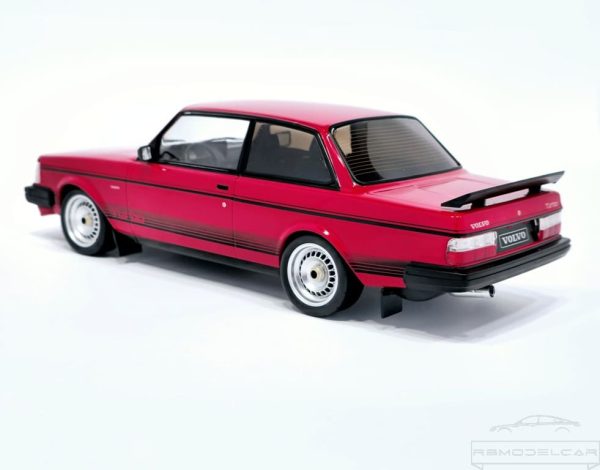VOLVO 240 TURBO 1984 - IXO - Image 3