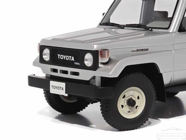 TOYOTA LAND CRUISER BJ70 1984 - CULT SCALE - Image 4