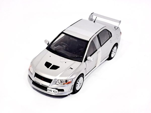 MITSUBISHI LANCER EVOLUTION VII 2001 - WHITEBOX - Image 6