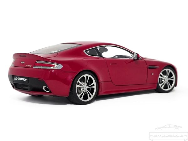 ASTON MARTIN VANTAGE V12 2010 - AUTOART - Image 11