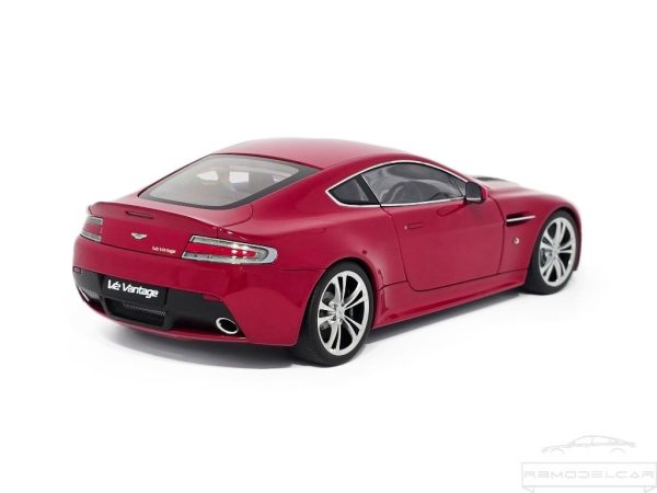 ASTON MARTIN VANTAGE V12 2010 - AUTOART - Image 3