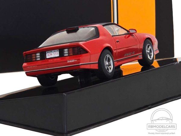 CHEVROLET CAMARO IROC-Z 1986 - IXO - Image 3