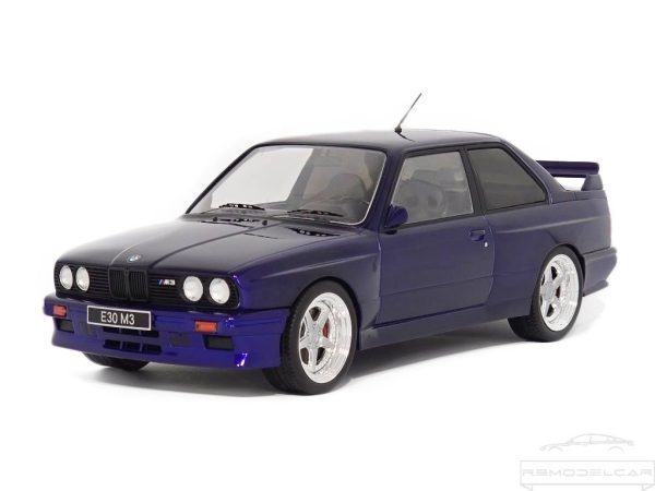 BMW M3 E30 1989 - IXO - Image 2