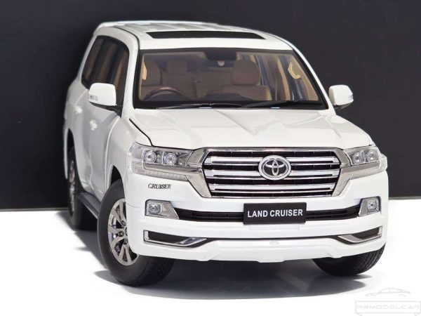 TOYOTA LAND CRUISER 2020 - NZG - Image 11