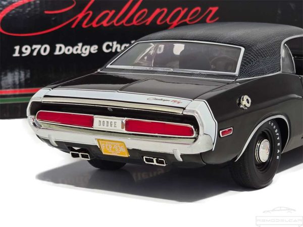 DODGE CHALLENGER R/T 426 HEMI 1970 - GREENLIGHT - Image 8