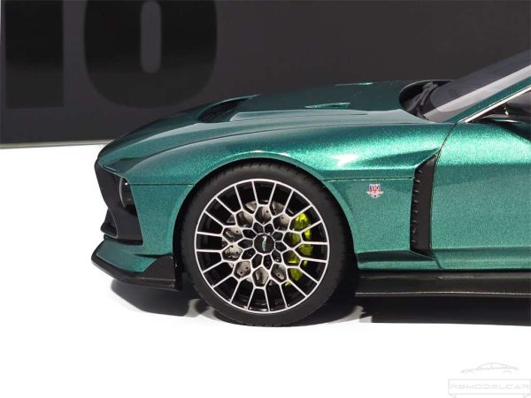 ASTON MARTIN VALOUR 2024 - GT SPIRIT - Image 6