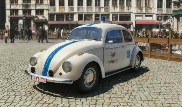 VOLKSWAGEN BEETLE POLICE - REVELL - Image 4