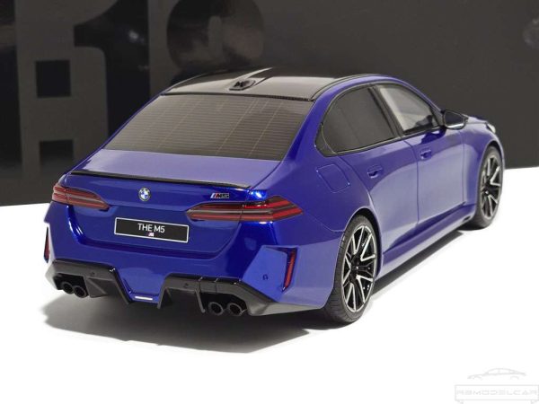 BMW M5 2024 - GT SPIRIT - Image 3
