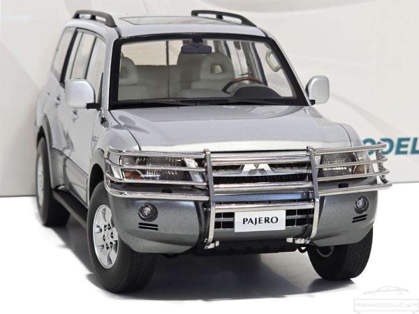 MITSUBISHI PAJERO V73 - SUN STAR - Image 11