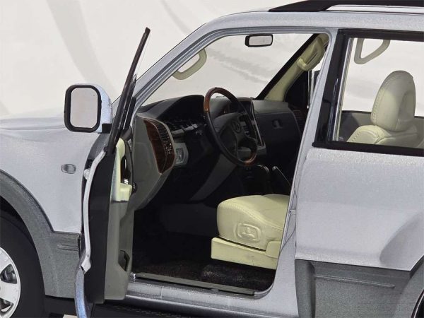 MITSUBISHI PAJERO V73 - SUN STAR - Image 8