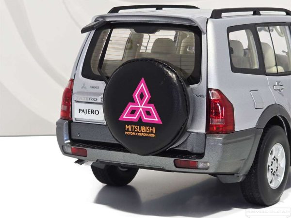 MITSUBISHI PAJERO V73 - SUN STAR - Image 9